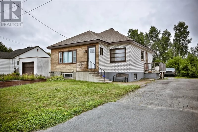 40 Vaughan, Capreol, Ontario, P0P1H0, Capreol, Ontario — photo 1 of 5