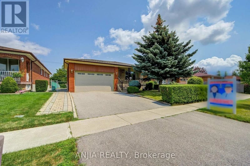 5 Brantford Drive, Toronto (L'Amoreaux), Ontario, M1W1E2, Toronto (L'Amoreaux), Ontario — photo 1 of 5