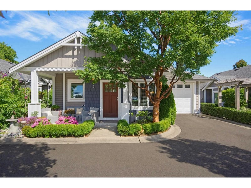 #3 1640 140 Street, Surrey, British Columbia, V4A0A7, Surrey, British Columbia — photo 1 of 5