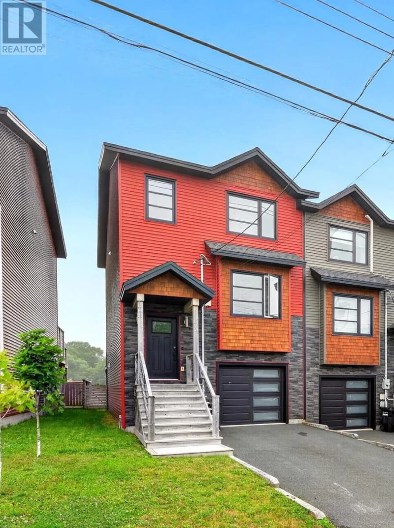 74 Bennett Avenue, St. John's, Newfoundland & Labrador, A1E2Y8, St. John's, Newfoundland & Labrador — photo 1 of 5