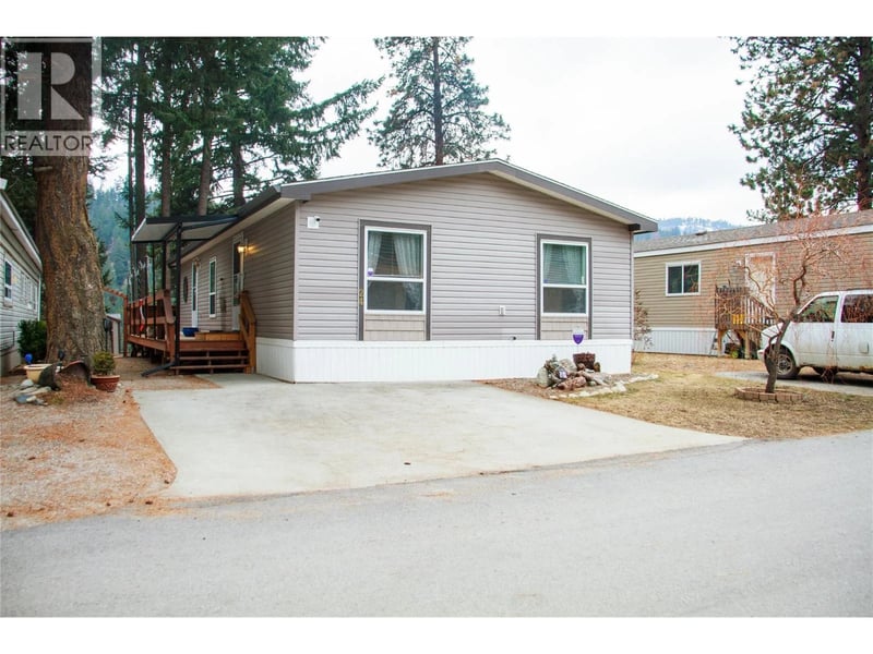 #24 5371 Princeton Avenue, Peachland, British Columbia, V0H1X8, Peachland, British Columbia — photo 1 of 5