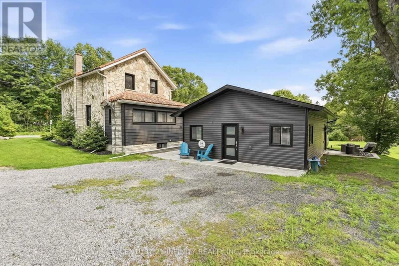 13 Main Street, Cavan Monaghan, Ontario, L0A1G0, Cavan Monaghan, Ontario — photo 1 of 5
