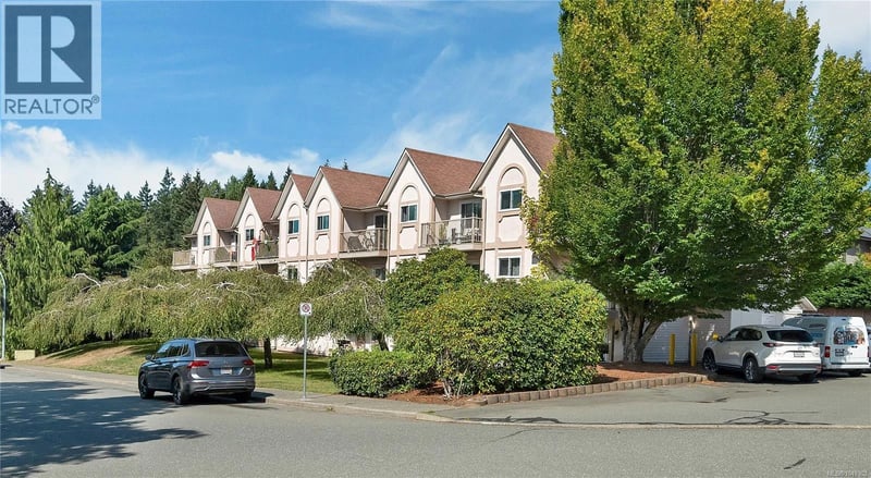 #102 4692 Alderwood Place, Courtenay, British Columbia, V9N9A1, Courtenay, British Columbia — photo 1 of 5