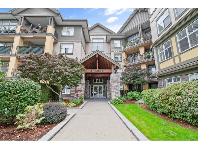 #211B 45595 TAMIHI Way, Chilliwack, British Columbia, V2R0G3, Chilliwack, British Columbia — photo 1 of 5