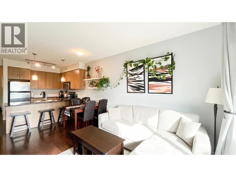 #308 22290 NORTH Avenue, Maple Ridge, British Columbia, V2X8Z8, Maple Ridge, British Columbia — photo 1 of 5
