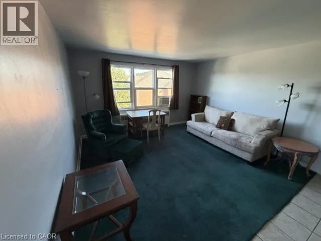 #32 1759 KING Street East, Hamilton, Ontario, L8K1V6, Hamilton, Ontario — photo 1 of 5