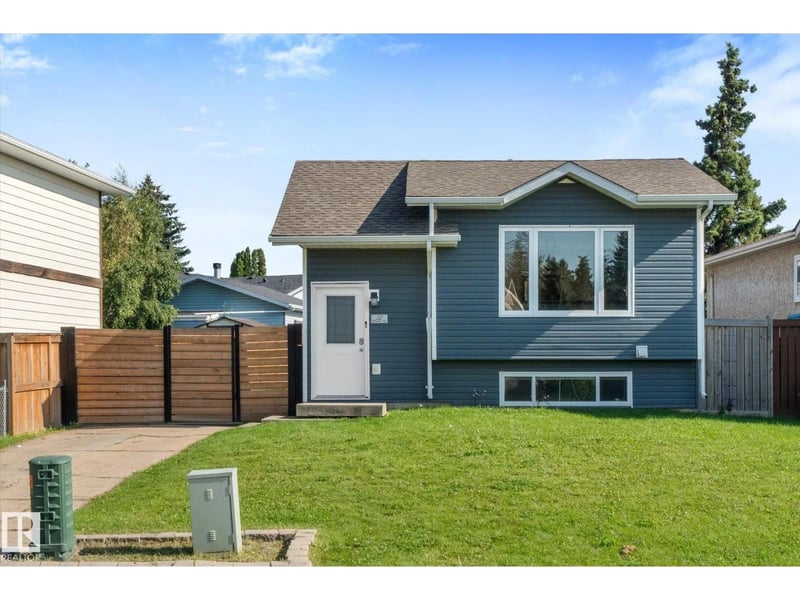 22 WESTLAKE DR, Spruce Grove, Alberta, T7X1S5, Spruce Grove, Alberta — photo 1 of 5
