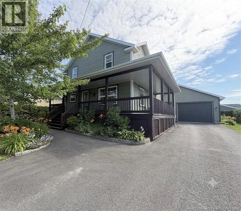 50 rue Valcourt, Saint-Quentin, New Brunswick, E8A2B3, Saint-Quentin, New Brunswick — photo 1 of 5