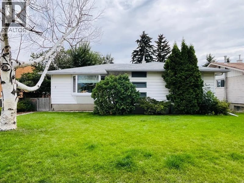 3 Glenway Drive Southwest, Calgary, Alberta, T3E4T7, Calgary, Alberta — photo 1 of 5
