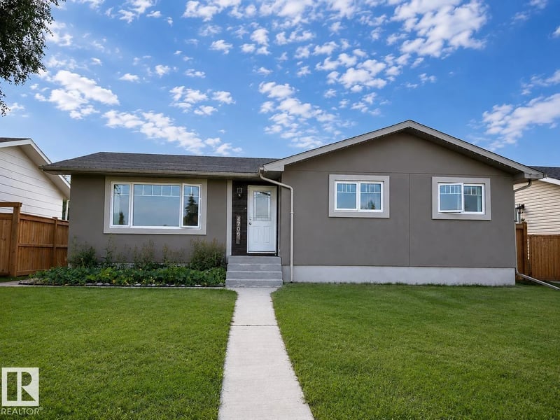 4706 44 ST, Bonnyville Town, Alberta, T9N1H1, Bonnyville Town, Alberta — photo 1 of 5