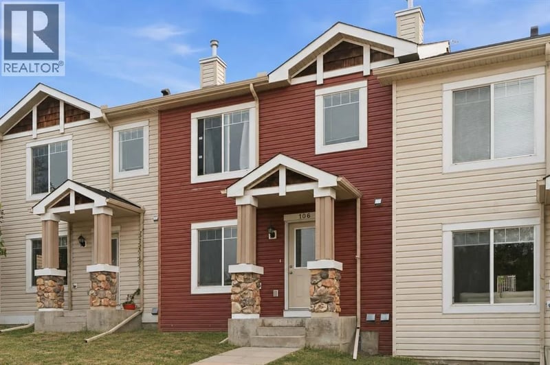 106 Panamount Drive Northwest, Calgary, Alberta, T3K6K3, Calgary, Alberta — photo 1 of 5