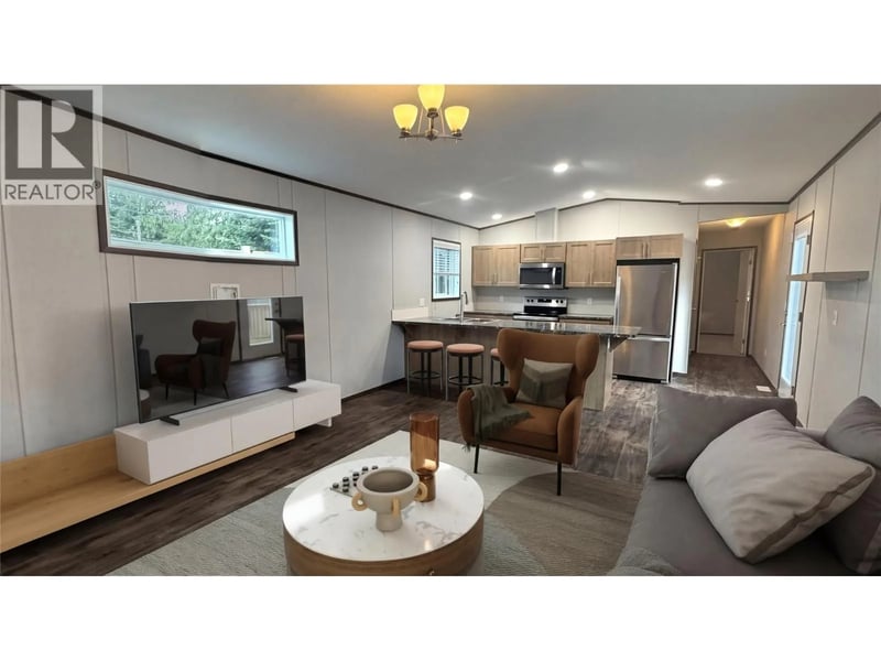 #8 891 MONTE VISTA Drive, Rossland, British Columbia, V0G1Y0, Rossland, British Columbia — photo 1 of 5