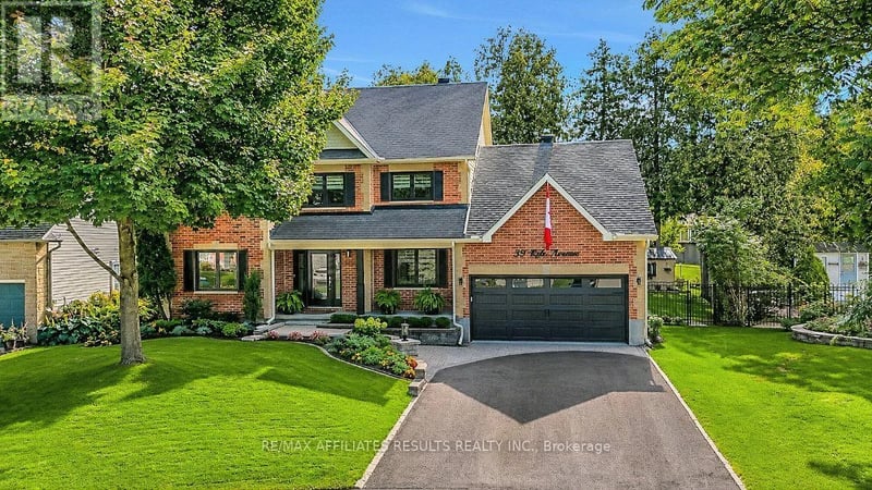 39 Kyle Avenue, Ottawa, Ontario, K2S1G9, Ottawa, Ontario — photo 1 of 5