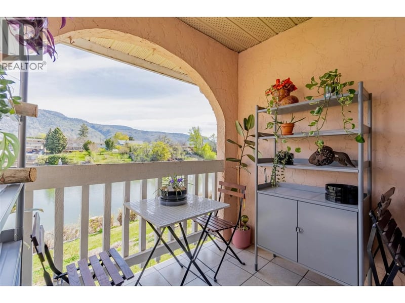 8029 VEDETTE Drive, Osoyoos, British Columbia, V0H1V2, Osoyoos, British Columbia — photo 1 of 5