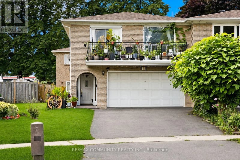17 Tineta Crescent, Toronto (Agincourt South-Malvern West), Ontario, M1S2Y5, Toronto (Agincourt South-Malvern West), Ontario — photo 1 of 5