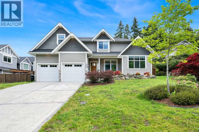 2466 Blairgowrie Road, Mill Bay, British Columbia, V8H1H3, Mill Bay, British Columbia — photo 1 of 5