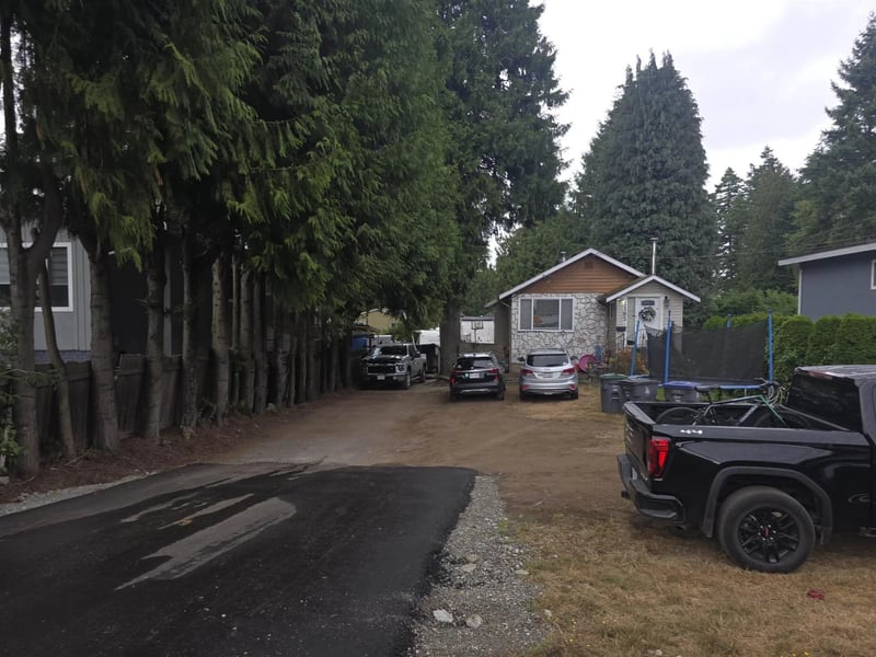 11831 96 Avenue, Surrey, British Columbia, V3V1W1, Surrey, British Columbia