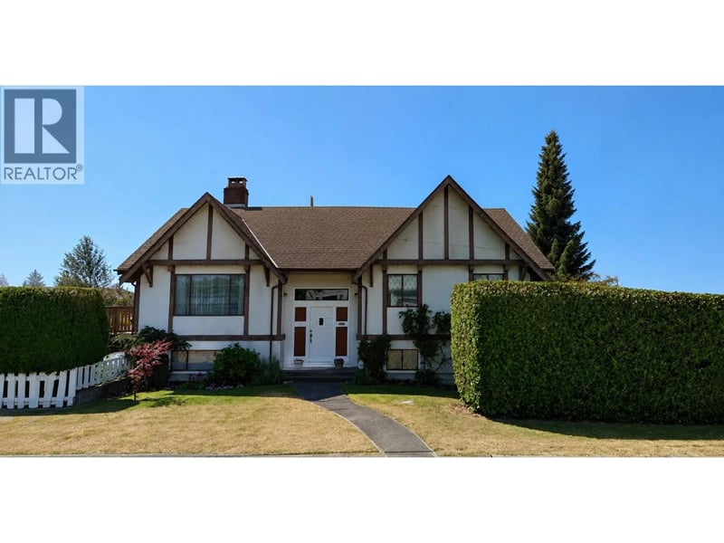 4922 IRMIN Street, Burnaby, British Columbia, V5J1Y5, Burnaby, British Columbia
