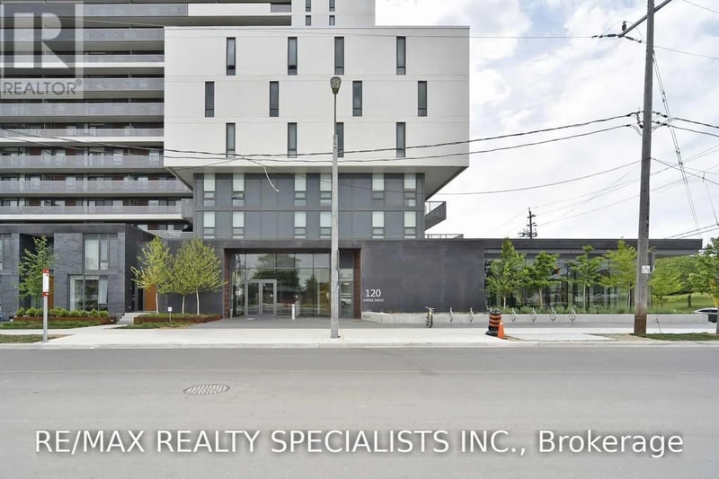 #801 120 Varna Drive, Toronto (Englemount-Lawrence), Ontario, M6A1N3, Toronto (Englemount-Lawrence), Ontario — photo 1 of 5