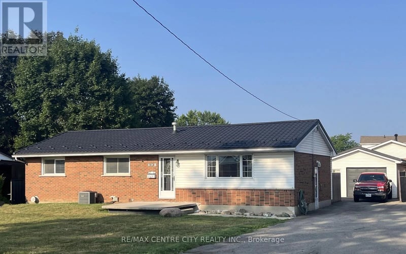 175 Bancroft Road, London East (East I), Ontario, N5V1E1, London East (East I), Ontario — photo 1 of 5