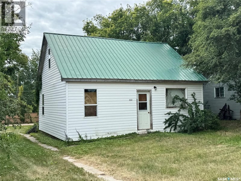 322 2nd AVENUE W, Biggar, Saskatchewan, S0K0M0, Biggar, Saskatchewan — photo 1 of 5