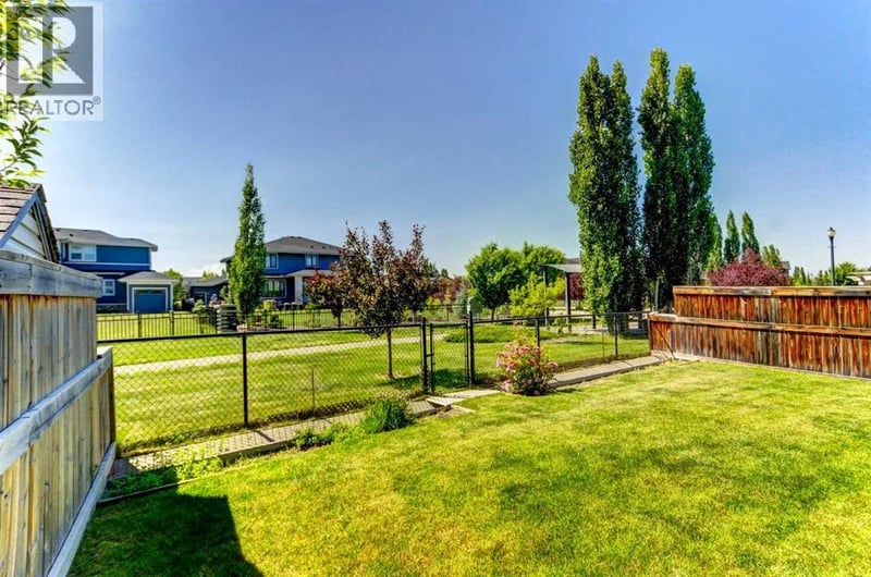 406 Silverado Boulevard Southwest, Calgary, Alberta, T2X0N9, Calgary, Alberta — photo 1 of 5