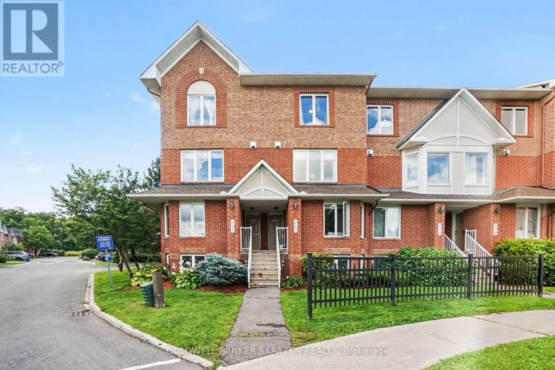 #11 282 Cresthaven Drive, Ottawa, Ontario, K2G6W4, Ottawa, Ontario — photo 1 of 5