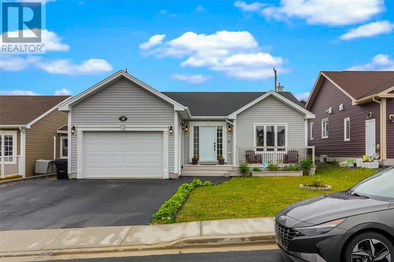 20 Tullamore Street, St. John's, Newfoundland & Labrador, A1H0H3, St. John's, Newfoundland & Labrador — photo 1 of 5