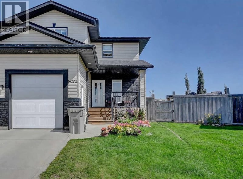 9022 131 Avenue, Grande Prairie, Alberta, T8X0A9, Grande Prairie, Alberta — photo 1 of 5