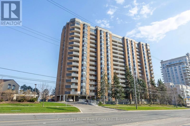 #411 3845 Lake Shore Boulevard West, Toronto (Long Branch), Ontario, M8W4Y3, Toronto (Long Branch), Ontario — photo 1 of 5