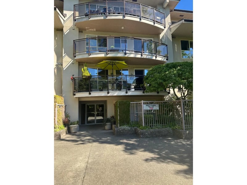 #212 7505 138 Street, Surrey, British Columbia, V3W0W6, Surrey, British Columbia — photo 1 of 3