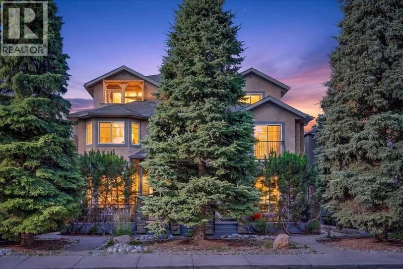 3421 5 Avenue Northwest, Calgary, Alberta, T2N0V5, Calgary, Alberta — photo 1 of 5