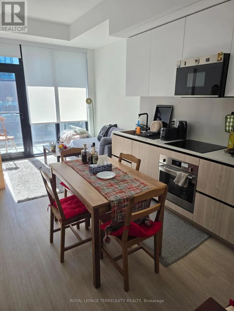 #709 699 Sheppard Avenue East, Toronto (Bayview Village), Ontario, M2K0J5, Toronto (Bayview Village), Ontario — photo 1 of 5