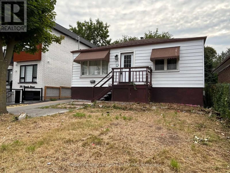 177 Magnolia Avenue, Toronto (Kennedy Park), Ontario, M1K3K7, Toronto (Kennedy Park), Ontario — photo 1 of 5
