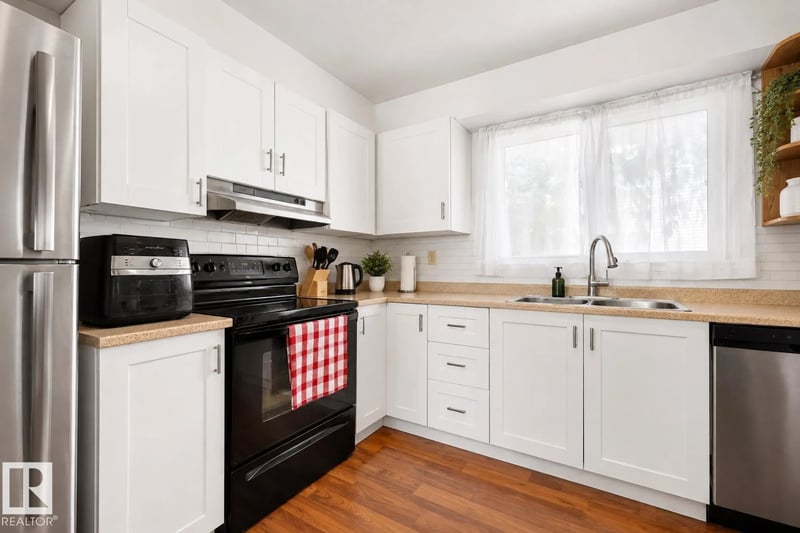#44 1415 62 ST NW, Edmonton, Alberta, T6L4K1, Edmonton, Alberta — photo 1 of 5