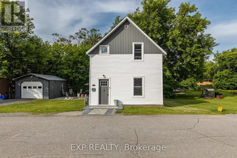 22 St Johns Way, Arnprior, Ontario, K7S2B8, Arnprior, Ontario — photo 1 of 5