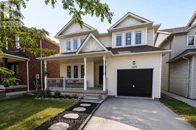 1245 Newell Street, Milton (DE Dempsey), Ontario, L9T6C2, Milton (DE Dempsey), Ontario — photo 1 of 5