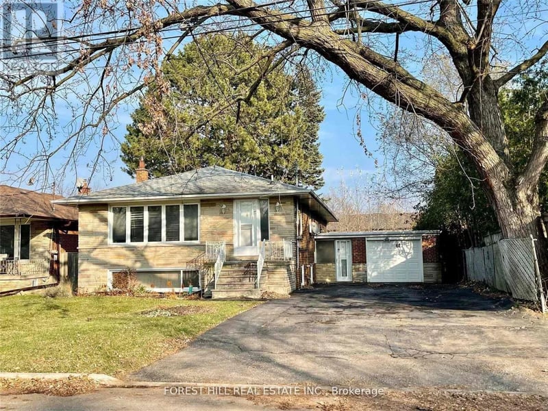 #Main 61 Bryant Street, Toronto (Bathurst Manor), Ontario, M3H5A5, Toronto (Bathurst Manor), Ontario — photo 1 of 5