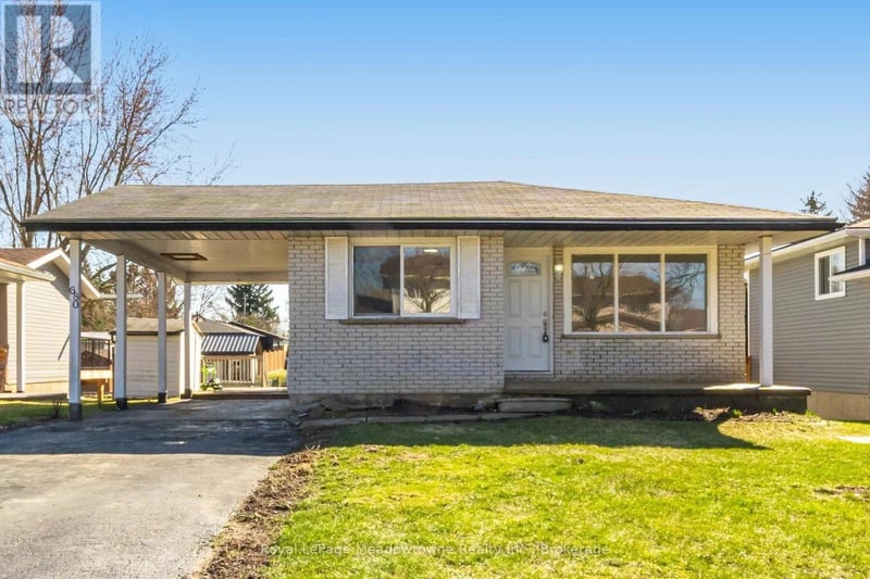 680 Raglan Street, Minto (Palmerston), Ontario, N0G2P0, Minto (Palmerston), Ontario — photo 1 of 5