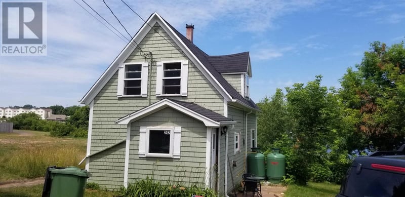 242 Locust Street, Montague, Prince Edward Island, C0A1R0, Montague, Prince Edward Island — photo 1 of 5