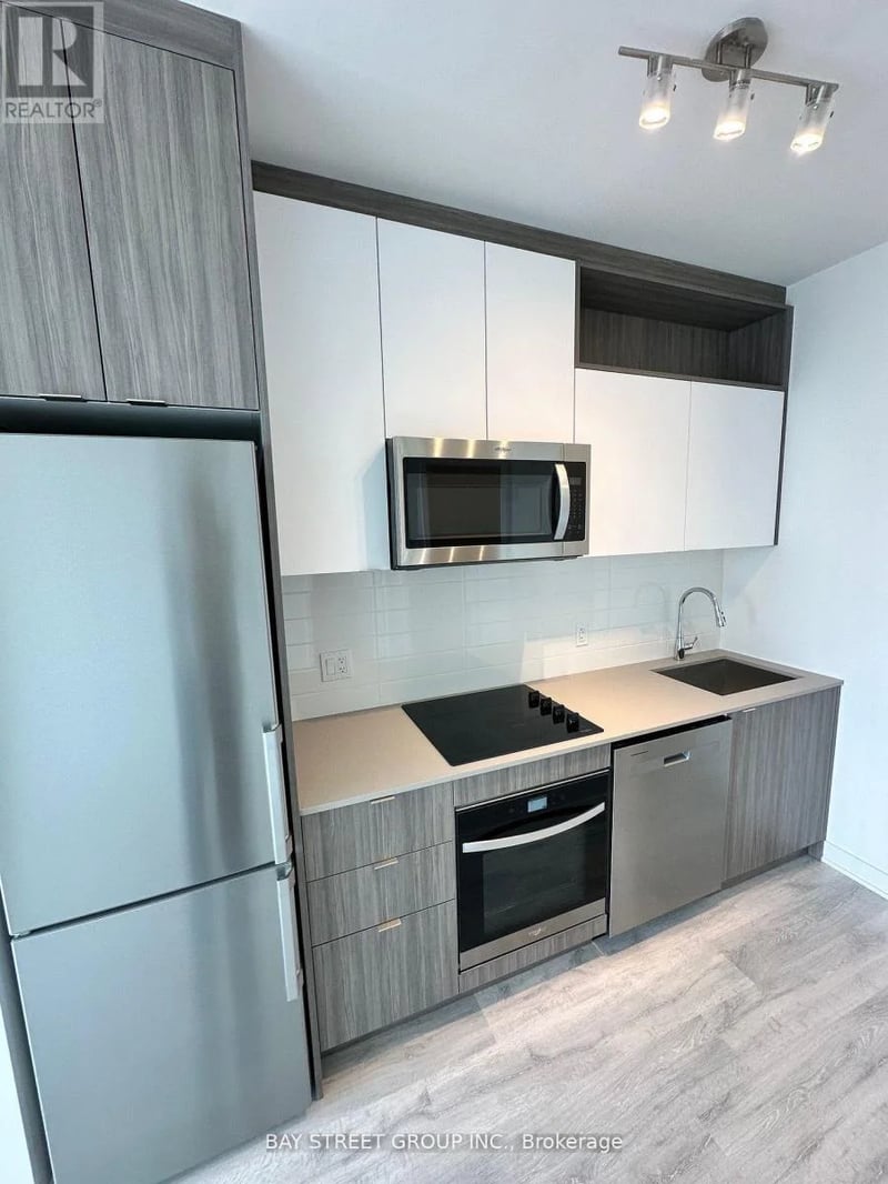 #1911 70 Princess Street, Toronto (Waterfront Communities), Ontario, M5A0X6, Toronto (Waterfront Communities), Ontario — photo 1 of 5