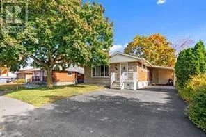 2095 Haig Drive, Ottawa, Ontario, K1G2K8, Ottawa, Ontario — photo 1 of 5