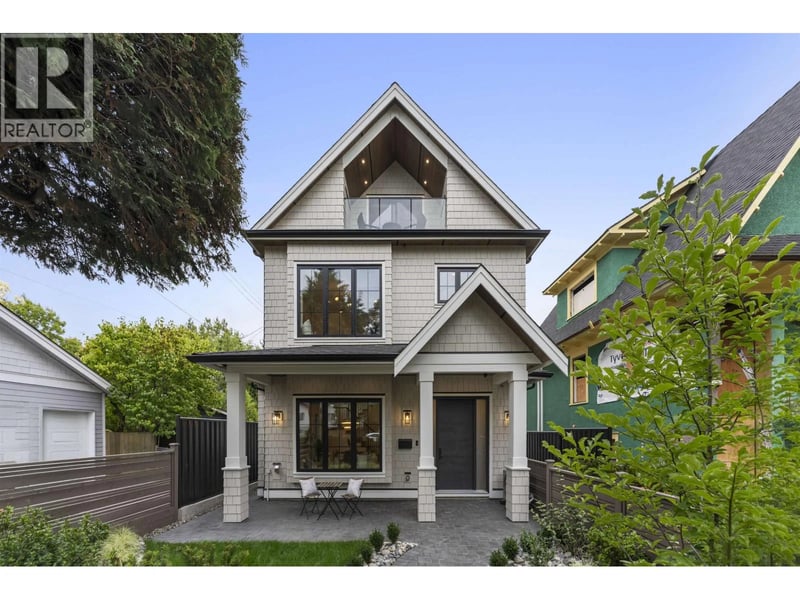 #1 2256 PENDER Street, Vancouver, British Columbia, V5L1X4, Vancouver, British Columbia — photo 1 of 5