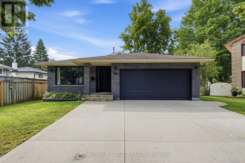 587 Classic Court, London East (East P), Ontario, N5W5X4, London East (East P), Ontario — photo 1 of 5