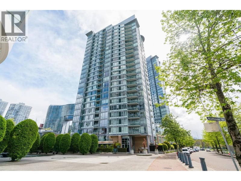 #505 1067 MARINASIDE Crescent, Vancouver, British Columbia, V6Z3A4, Vancouver, British Columbia — photo 1 of 5