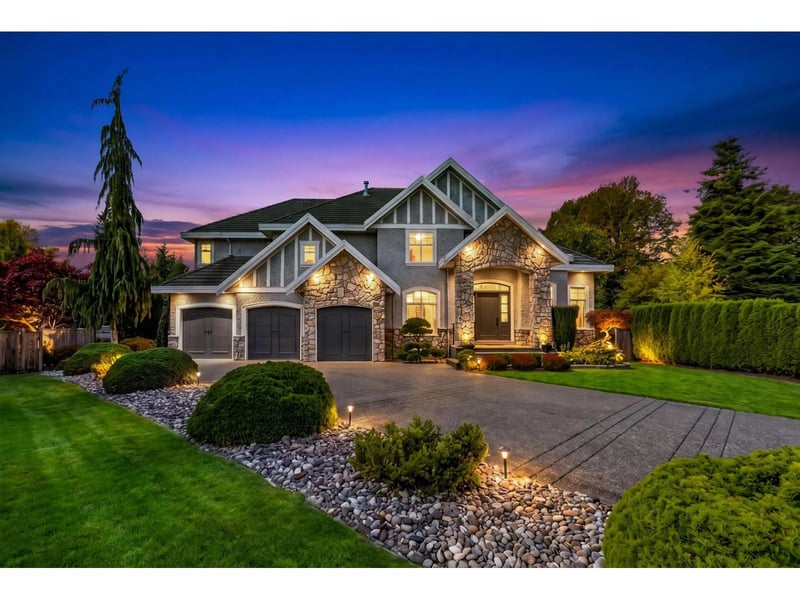 15296 57 Avenue, Surrey, British Columbia, V3S8R5, Surrey, British Columbia — photo 1 of 5