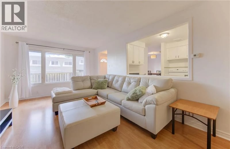 #47 14 WILLIAMSBURG Road, Kitchener, Ontario, N2E1W1, Kitchener, Ontario — photo 1 of 5
