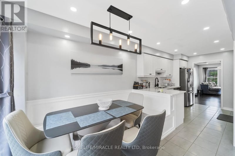 24 Metro Crescent, Brampton (Northwest Brampton), Ontario, L7A0A8, Brampton (Northwest Brampton), Ontario — photo 1 of 5