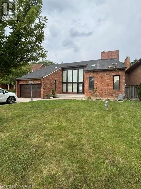 #1 105 MAPLE Drive, Hamilton, Ontario, L8M1X1, Hamilton, Ontario — photo 1 of 5