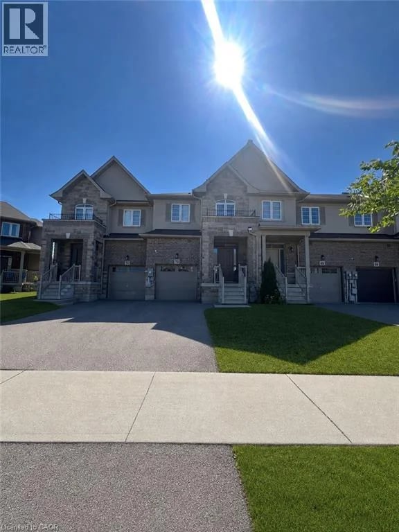 70 BRADBURY Road, Hamilton, Ontario, L8J2V7, Hamilton, Ontario — photo 1 of 5